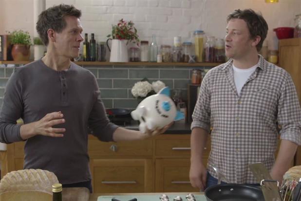 Kevin Bacon beats Jamie Oliver in YouTube cooking battle