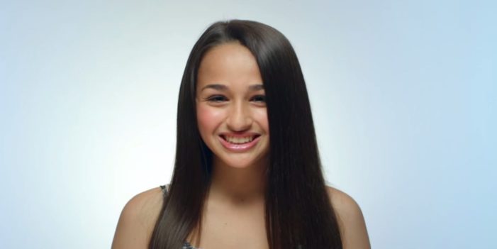 Clean & Clear recruits transgendered teen in #SeeTheRealMe campaign