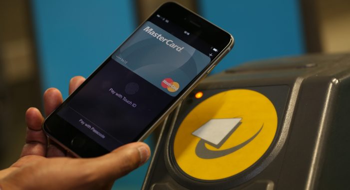 Mastercard Offers Free Tube Travel to Apple Pay Users