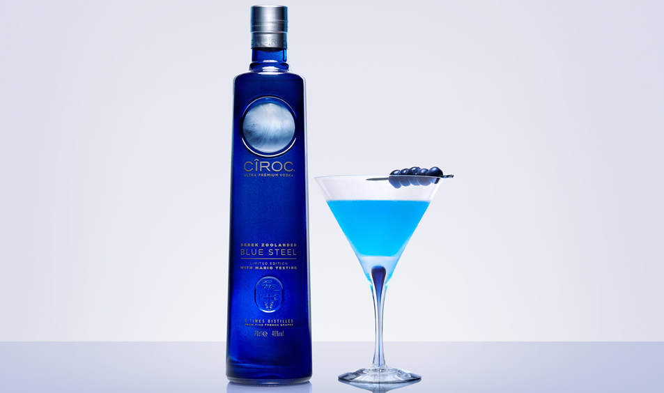 Cîroc-Blue-Steel-Bottle-and-Cocktail-Shot