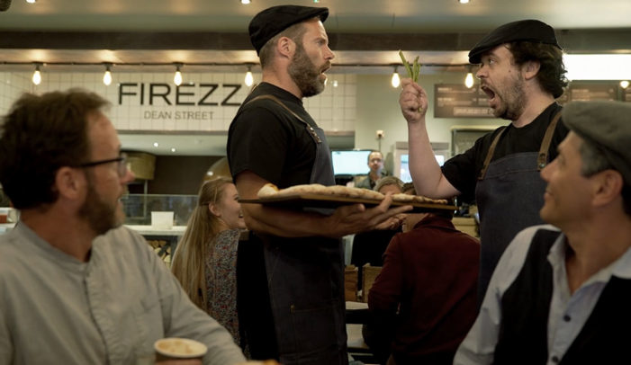 Firezza Customers Treated to Impromptu Musical Performance by Sacla’ and Aldo Zilli