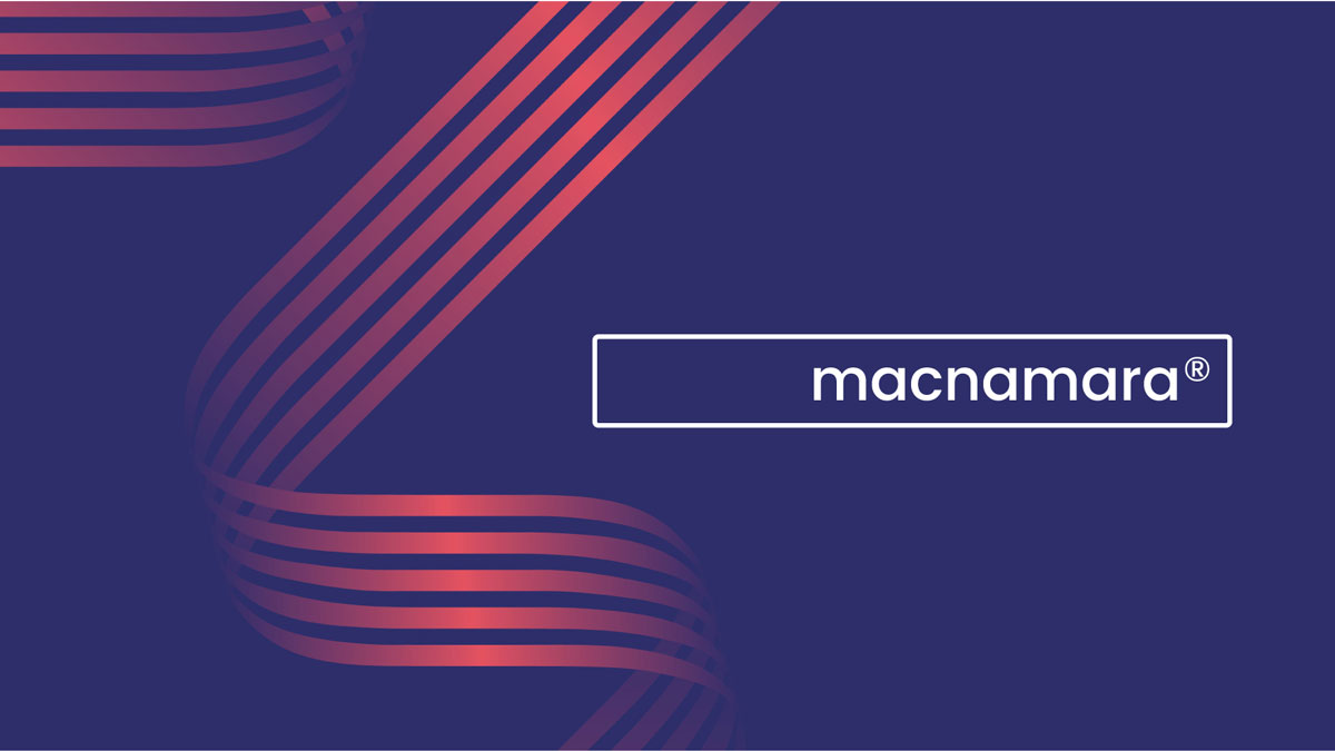 01_Macnamara_logo