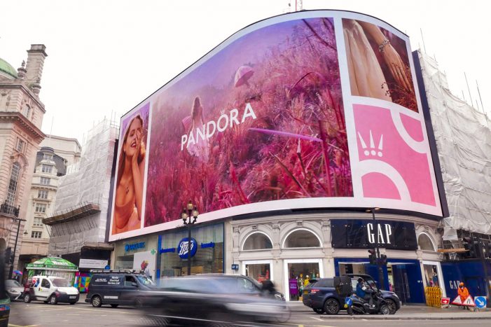Pandora takes over the Piccadilly Lights to celebrate its new brand identity and Autumn collection