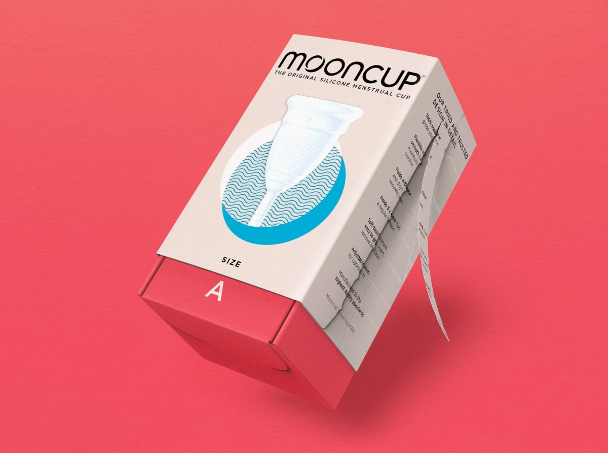 Mooncup_closed_Angled_02
