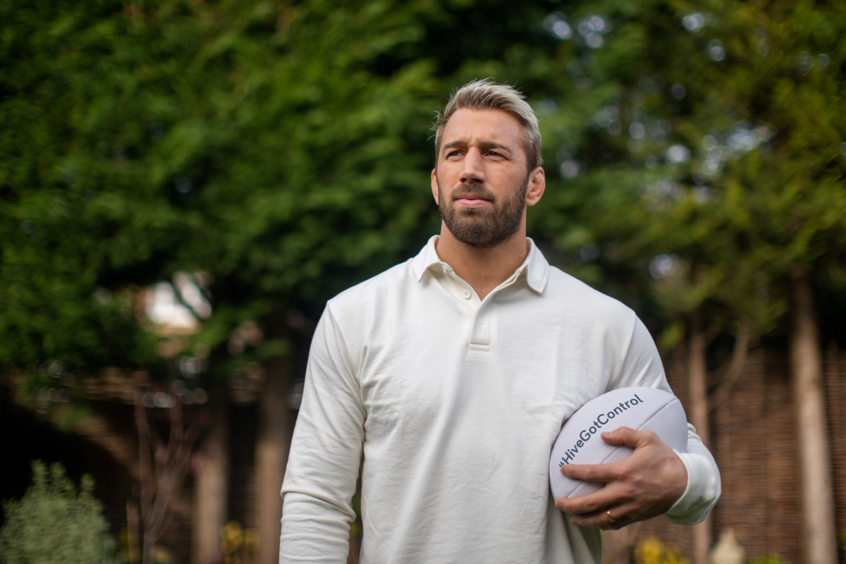 Win an evening with rugby great, Chris Robshaw, to learn his winning tactics in the home with Hive