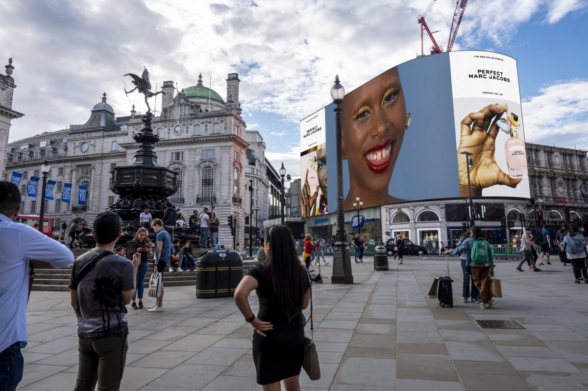 Perfect by Marc Jacobs – Piccadilly Lights 2