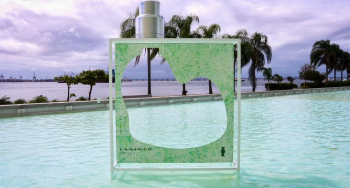 O Boticário reproduces the original scent of Guanabara Bay, in Rio de Janeiro, in a fragrance that underscores the urgency of the debate around threatened natural reserves