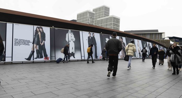 H&M Unwraps Festive OOH Takeover at Westfield Stratford