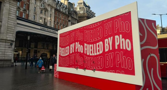 “FUELLED BY PHO” PHO TO LAUNCH WORLD’S FIRST BONE-BROTH-DISPENSING BILLBOARD IN LONDON IN TWO DAY POP-UP AT LONDON STATION