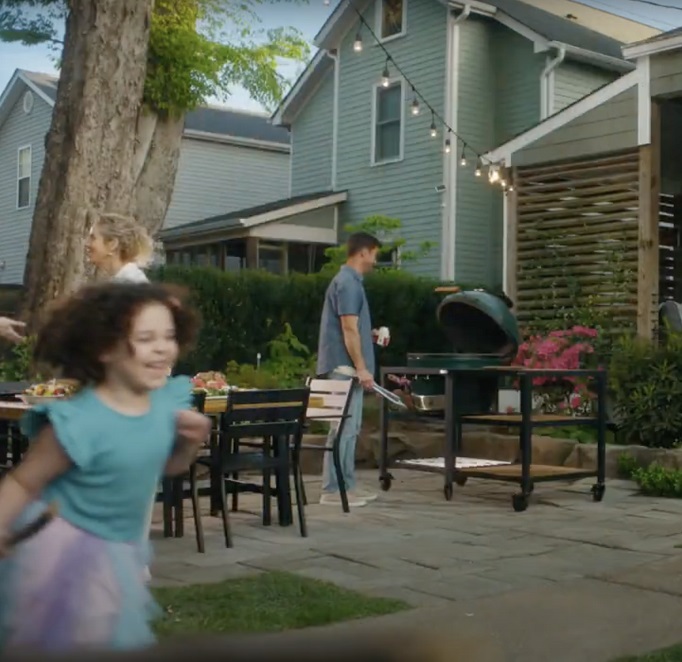 HUMANAUT BRINGS THE FIRE IN NEW WORK FOR ICONIC GRILL BIG GREEN EGG