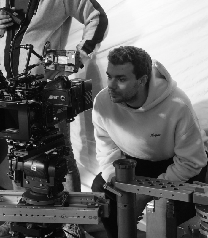 Chris Fowles HAMLET Signs Award-Winning Director Chris Fowles to Roster
