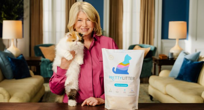 MARTHA STEWART SPEAKS CAT IN LATEST AD CAMPAIGN FOR PRETTYLITTER